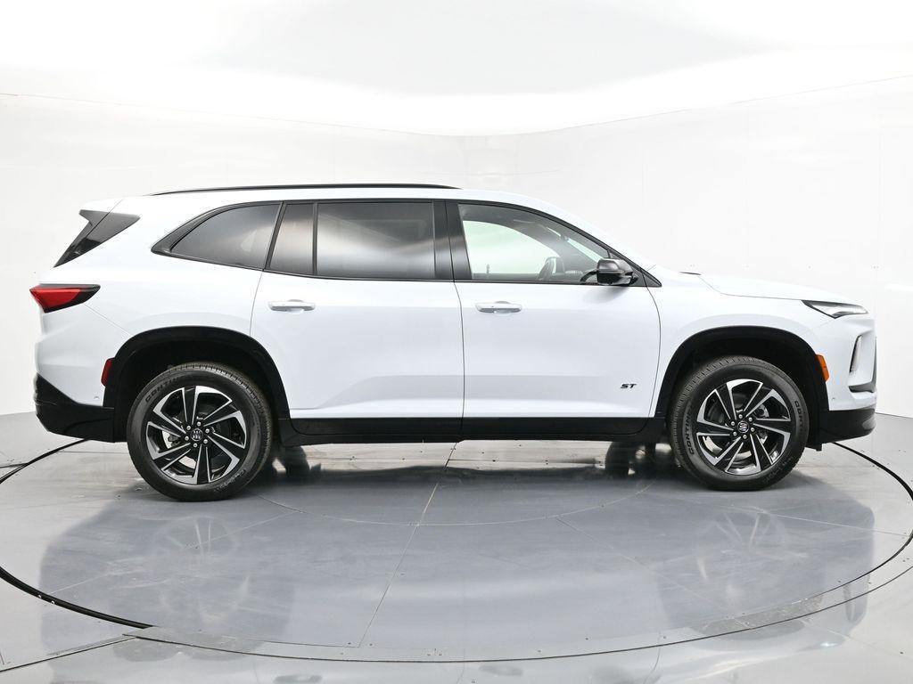 new 2026 Buick Enclave car, priced at $59,925