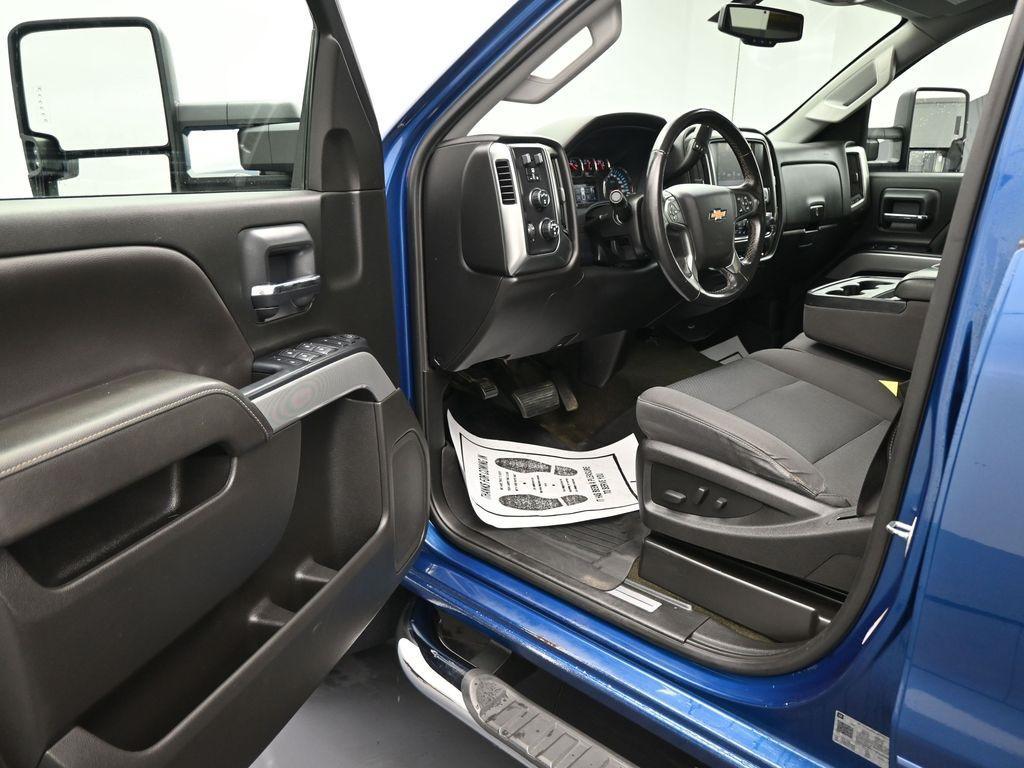 used 2018 Chevrolet Silverado 2500 car, priced at $40,500