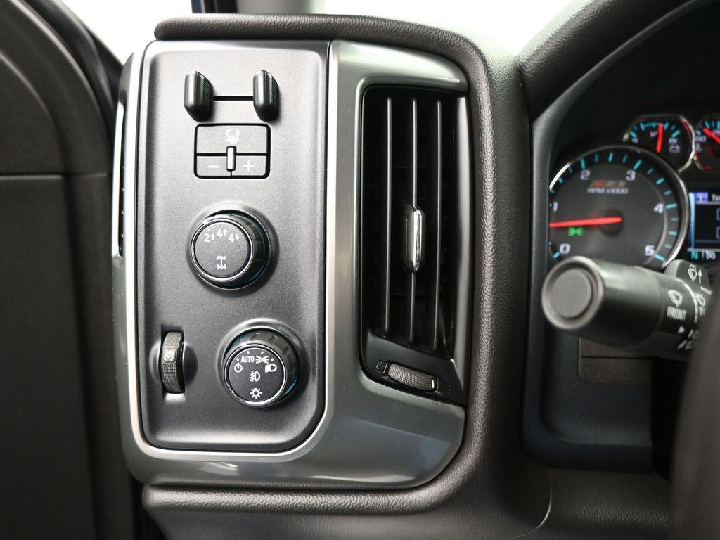 used 2018 Chevrolet Silverado 2500 car, priced at $40,500