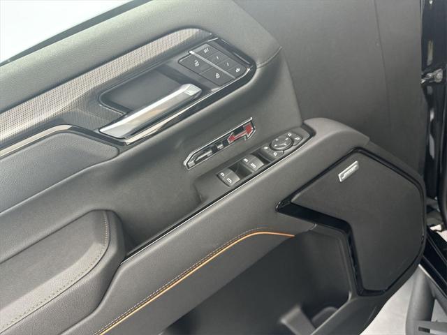new 2025 GMC Sierra 1500 car, priced at $65,205