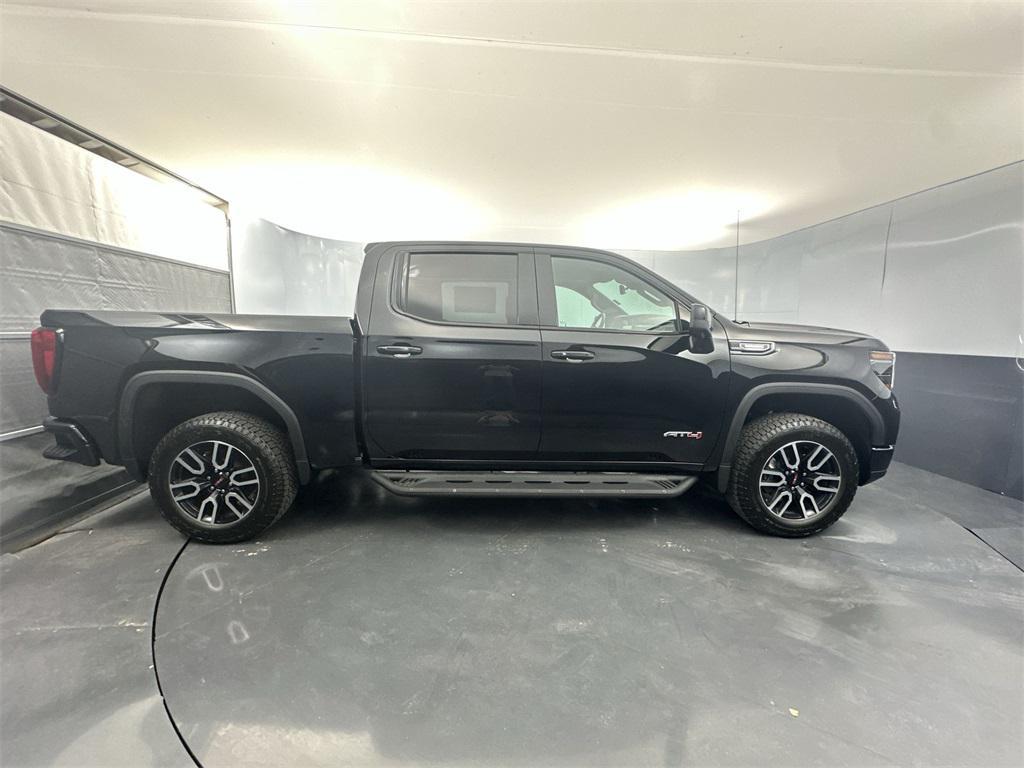 new 2025 GMC Sierra 1500 car, priced at $65,205