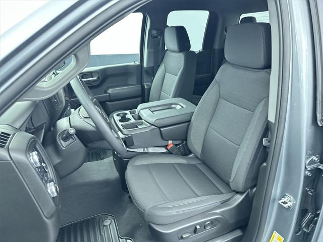 new 2025 GMC Sierra 1500 car, priced at $46,695