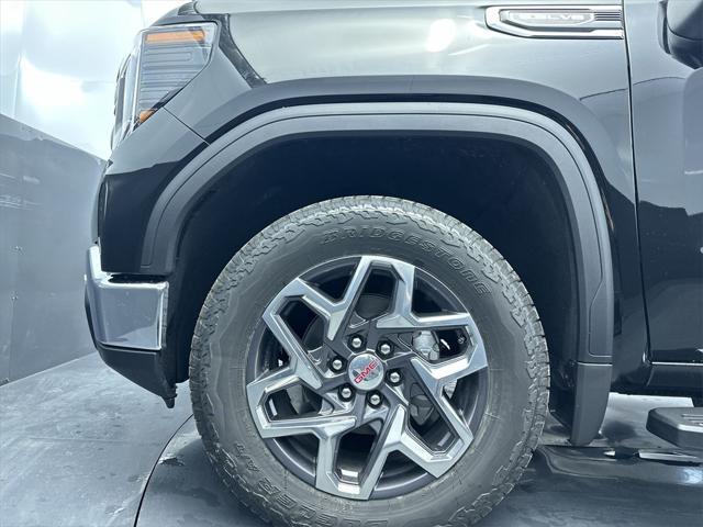 new 2025 GMC Sierra 1500 car, priced at $57,845