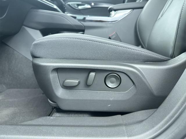 new 2025 Buick Envision car, priced at $38,440