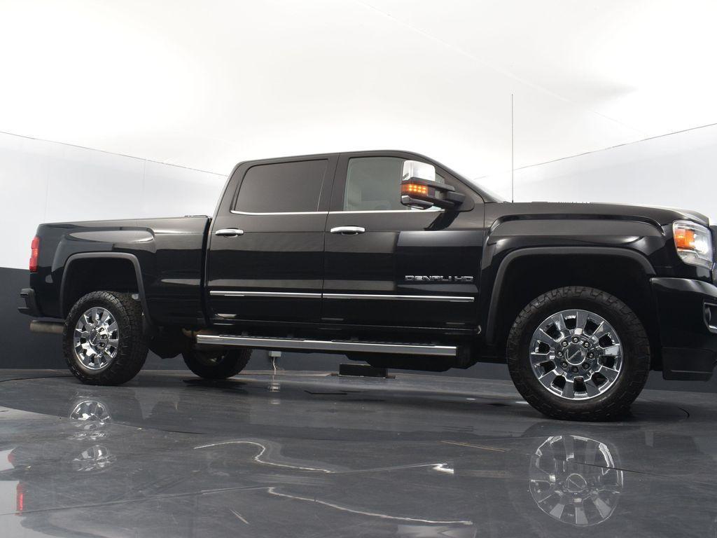 used 2019 GMC Sierra 2500 car, priced at $46,986