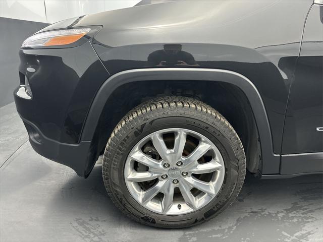 used 2016 Jeep Cherokee car, priced at $13,990