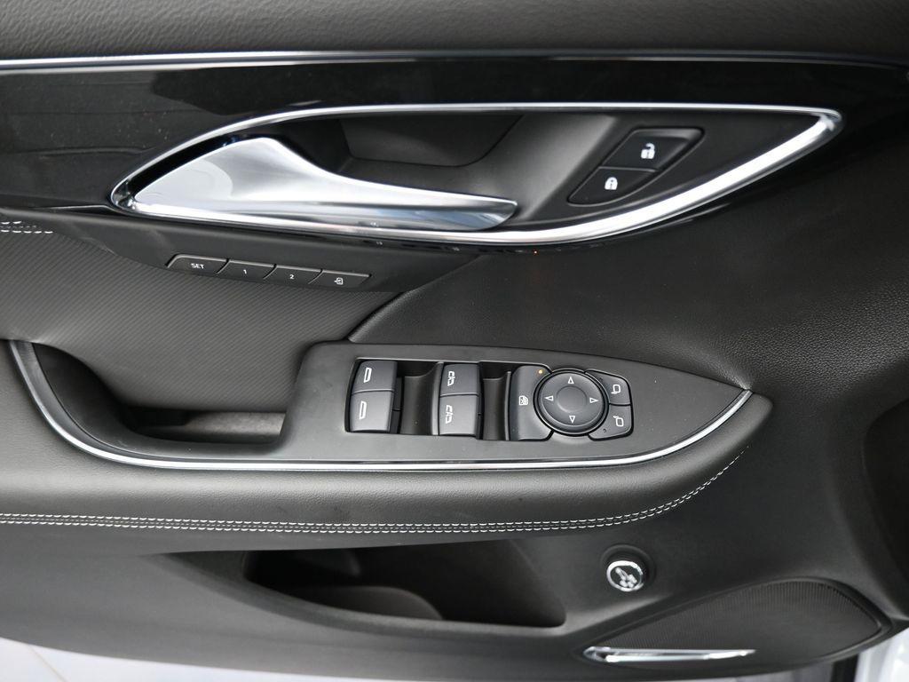 new 2025 Buick Envision car, priced at $40,840