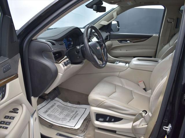 used 2020 Cadillac Escalade ESV car, priced at $34,990