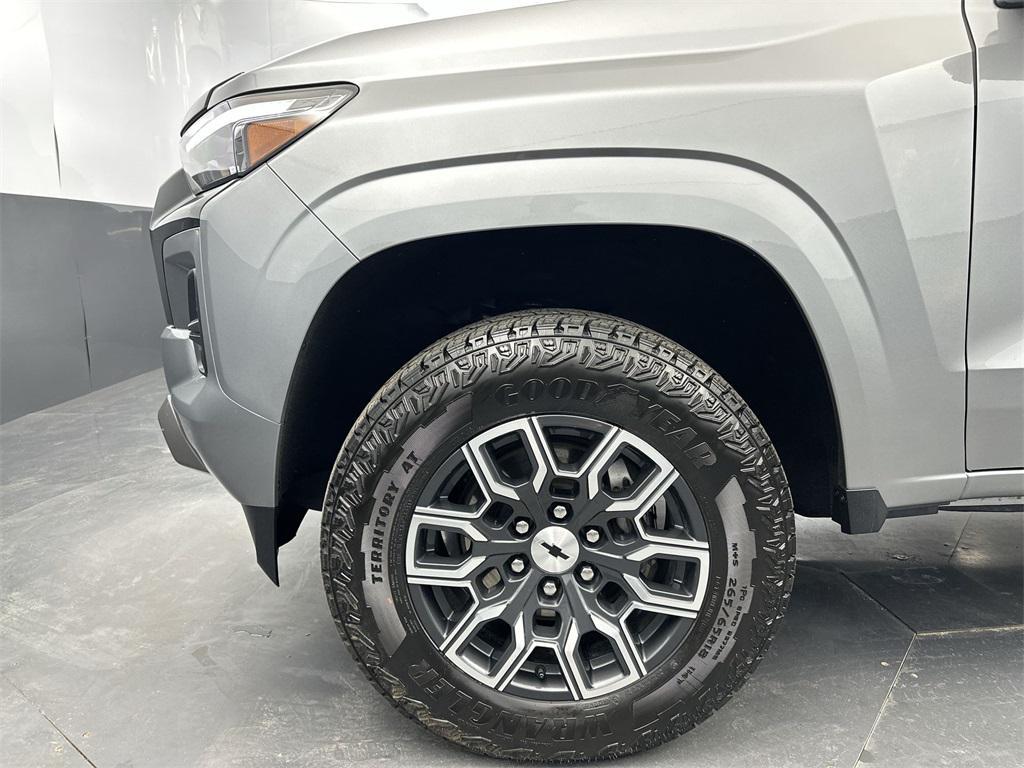 used 2024 Chevrolet Colorado car, priced at $41,990