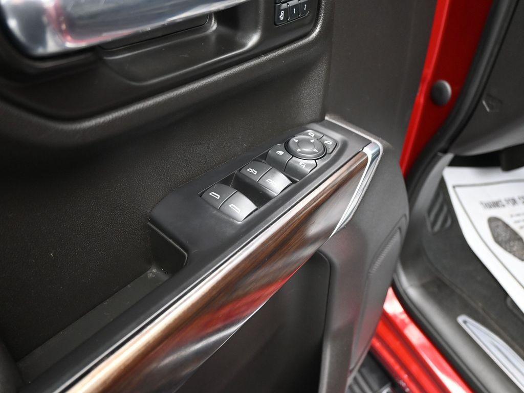 used 2021 GMC Sierra 1500 car, priced at $38,990