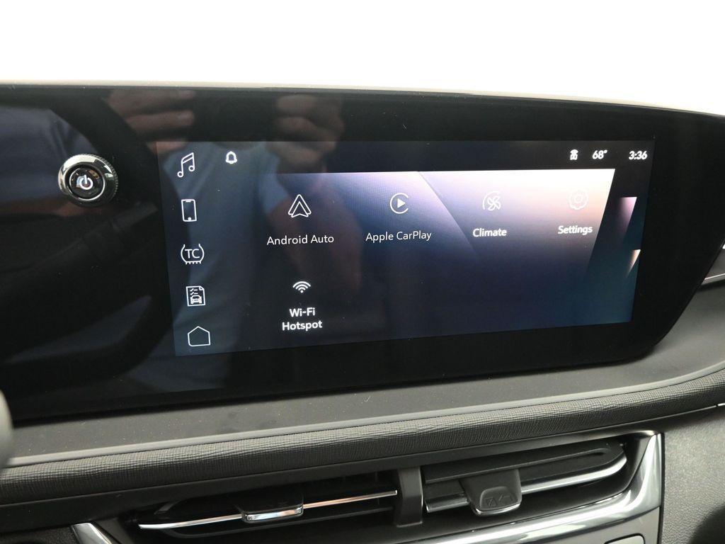 new 2025 Buick Envista car, priced at $25,985
