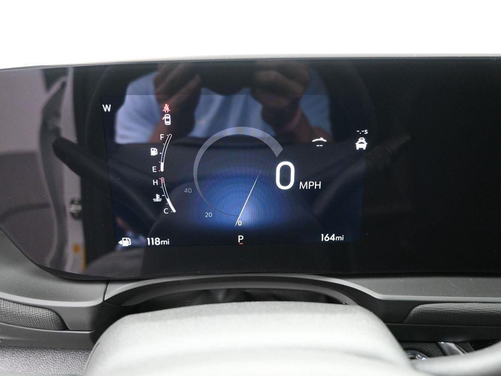 new 2025 Buick Envista car, priced at $25,985