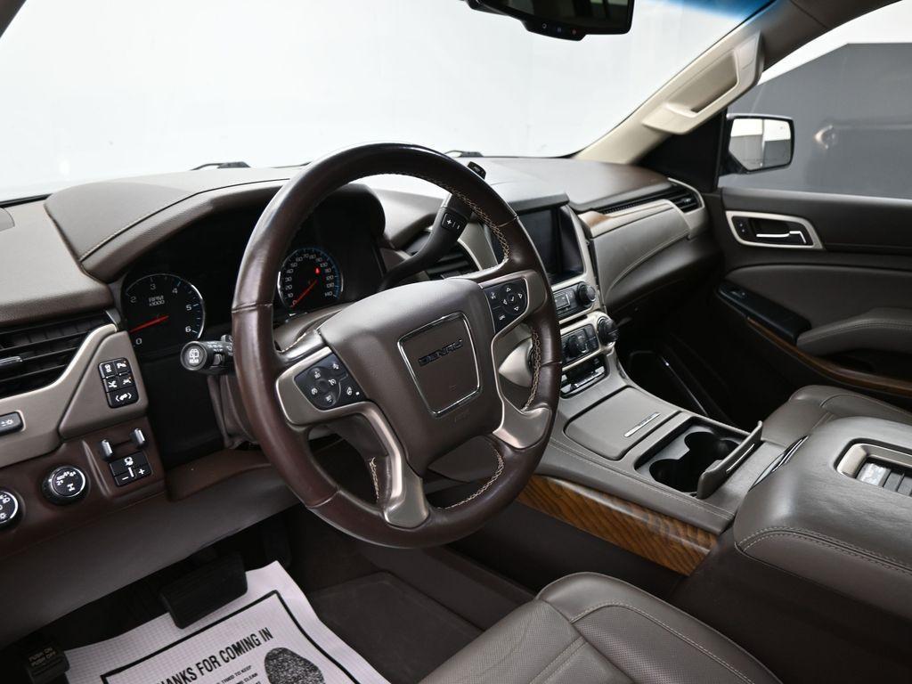 used 2020 GMC Yukon XL car, priced at $37,490