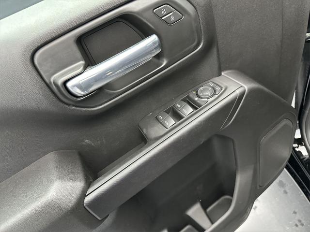 new 2025 GMC Sierra 1500 car, priced at $46,695