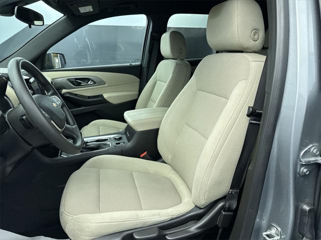 used 2023 Chevrolet Traverse car, priced at $26,990