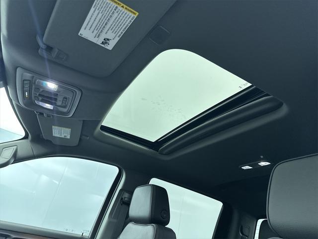 new 2025 GMC Sierra 1500 car, priced at $69,400