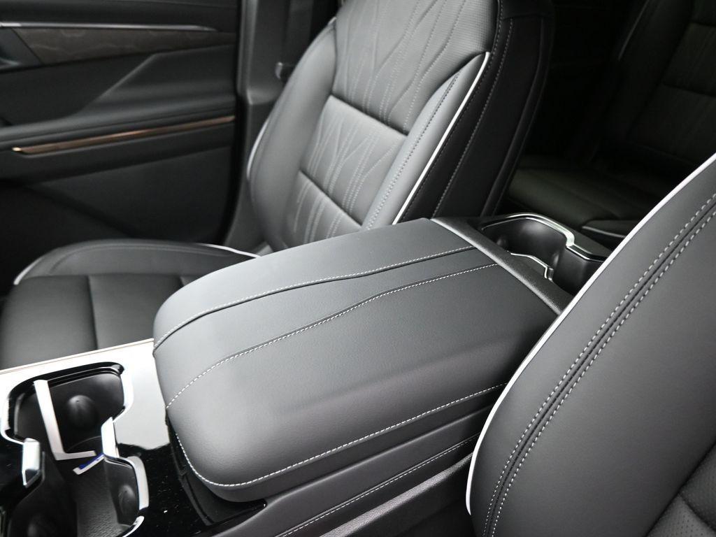 new 2026 Buick Enclave car, priced at $61,295