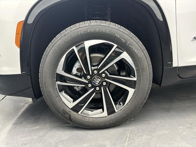 new 2025 Buick Enclave car, priced at $50,335