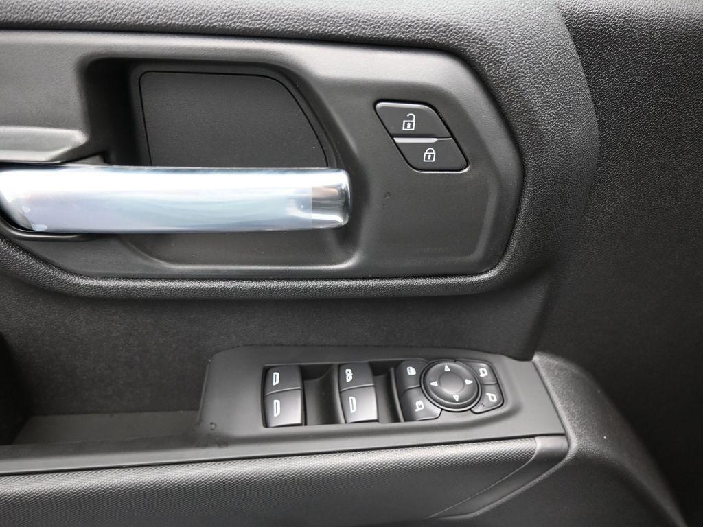 new 2025 GMC Sierra 3500 car, priced at $54,885