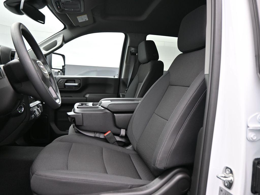 new 2025 GMC Sierra 3500 car, priced at $54,885