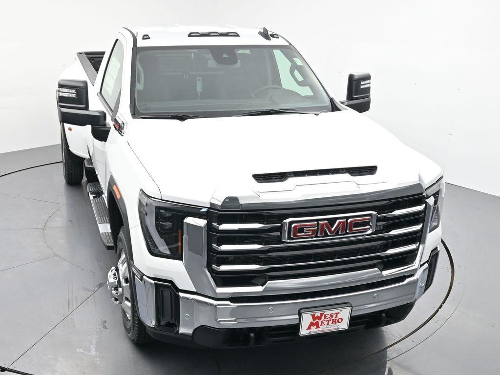 new 2026 GMC Sierra 3500 car, priced at $71,726