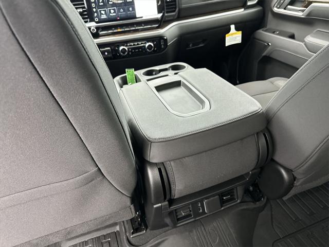 new 2025 GMC Sierra 1500 car, priced at $55,875