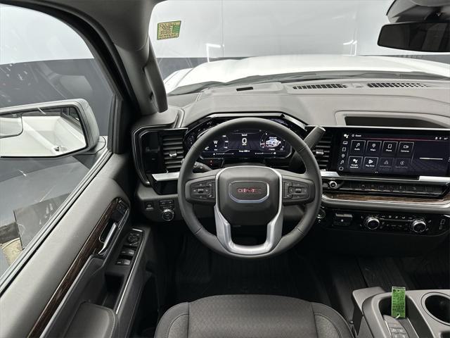 new 2025 GMC Sierra 1500 car, priced at $55,875