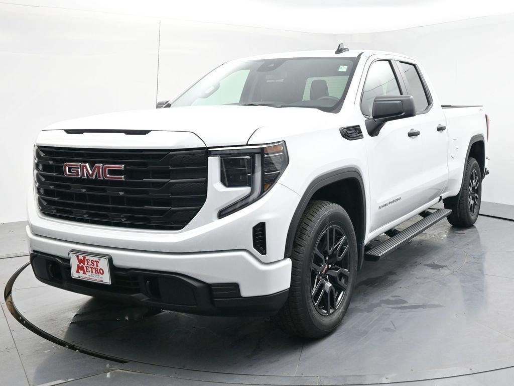 new 2026 GMC Sierra 1500 car, priced at $44,290