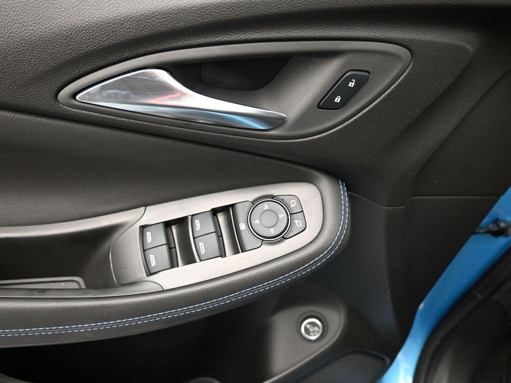 new 2026 Buick Encore GX car, priced at $31,375