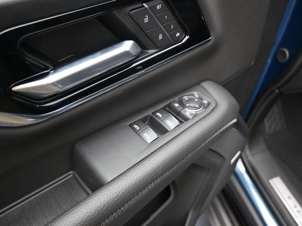 new 2025 GMC Yukon XL car, priced at $86,857