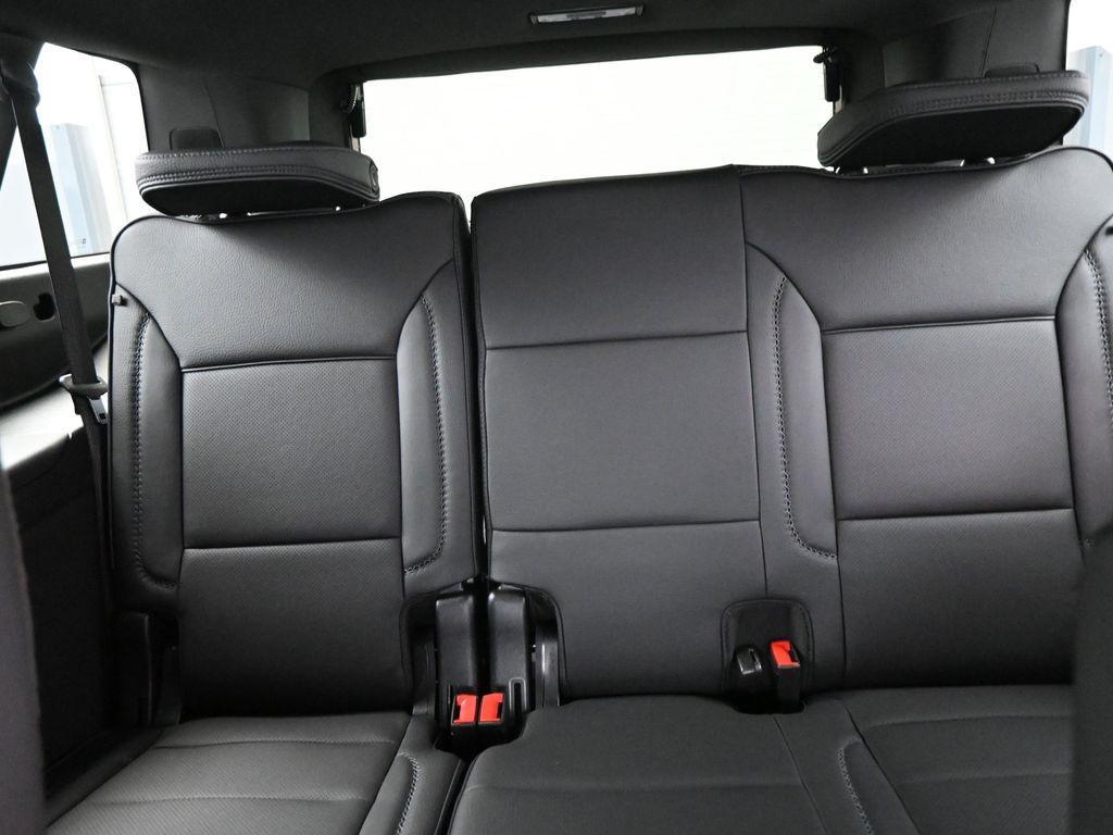 new 2025 GMC Yukon XL car, priced at $86,857