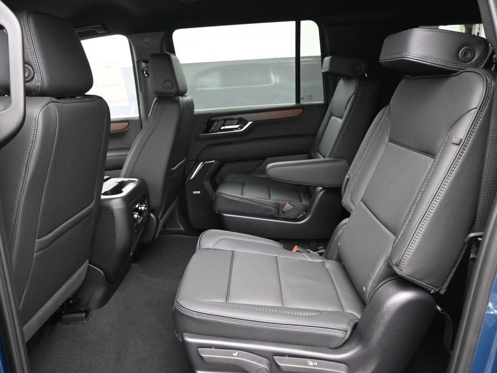 new 2025 GMC Yukon XL car, priced at $86,857