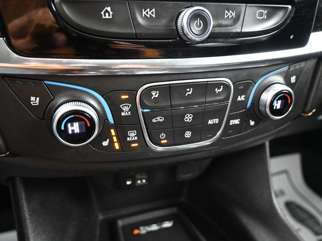 used 2020 Chevrolet Traverse car, priced at $26,500