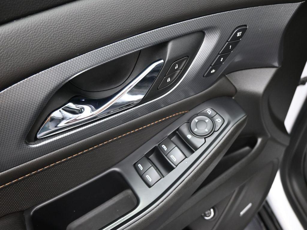 used 2020 Chevrolet Traverse car, priced at $26,500