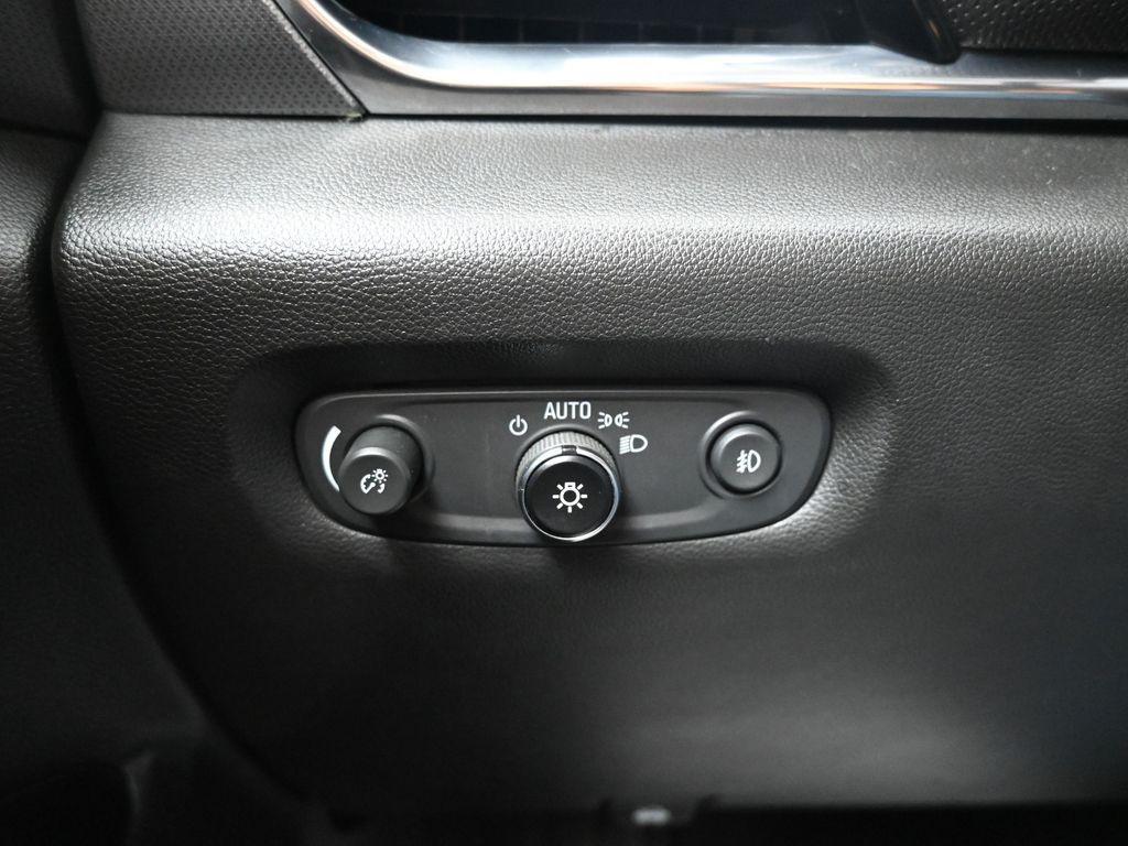 used 2020 Chevrolet Traverse car, priced at $26,500