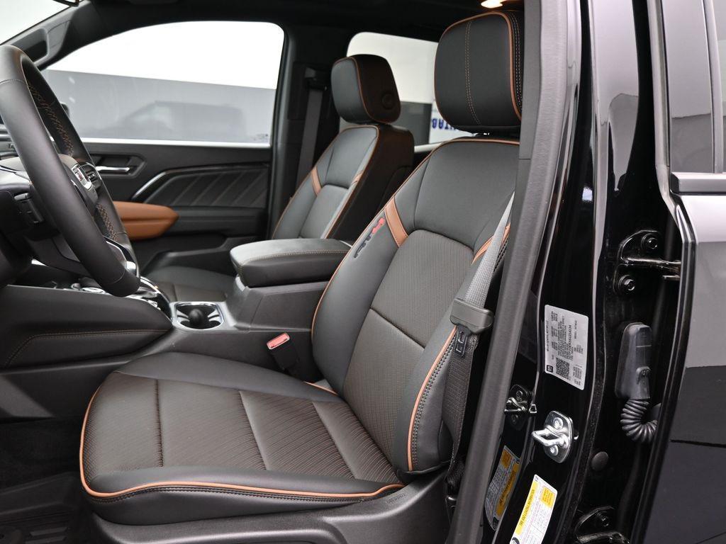 new 2025 GMC Canyon car, priced at $49,985