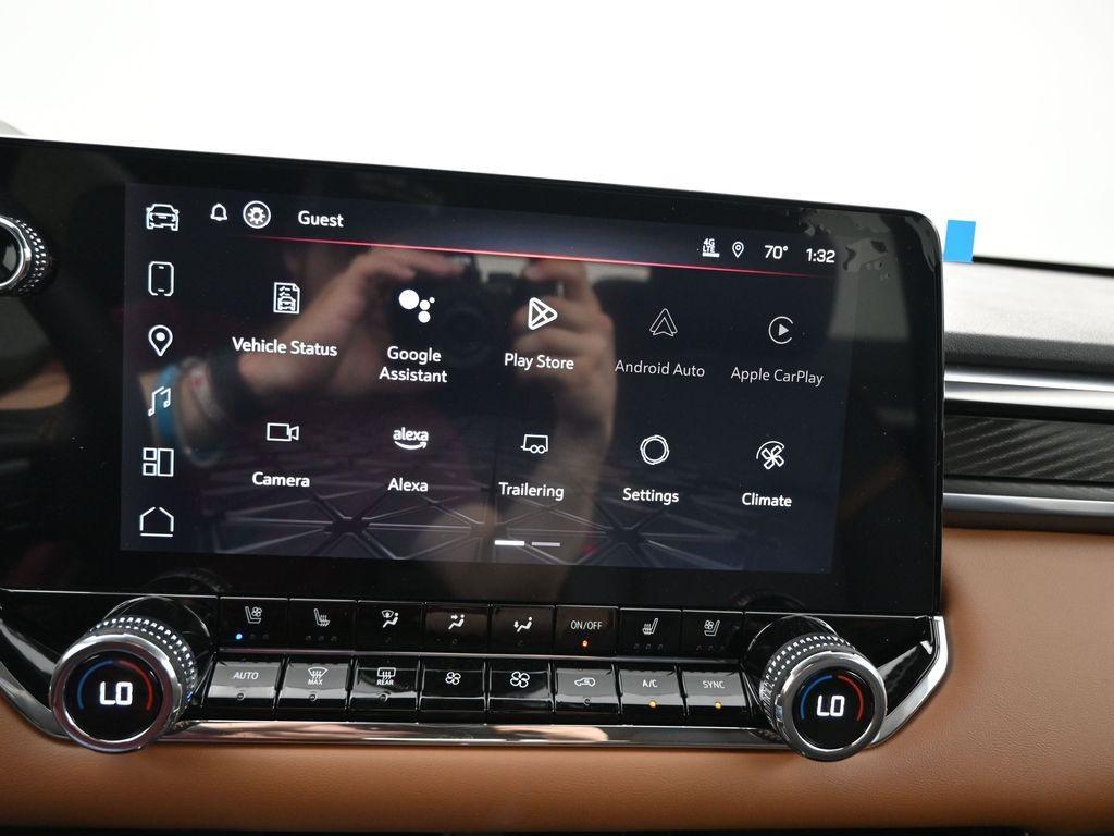 new 2025 GMC Canyon car, priced at $49,985