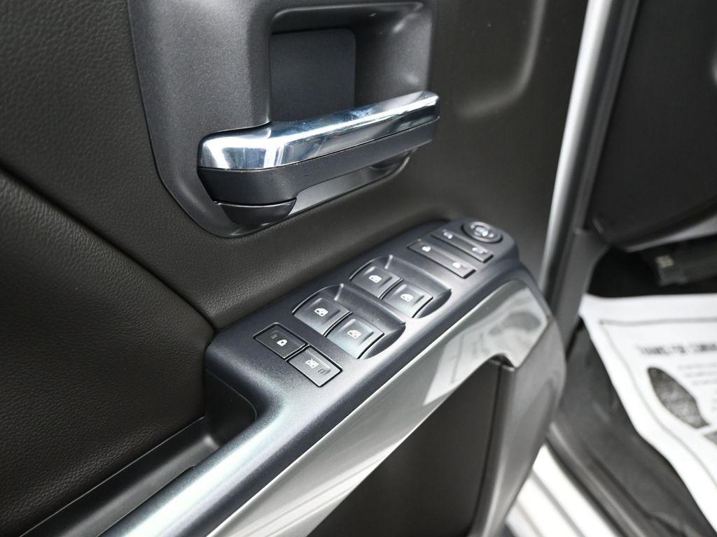 used 2018 Chevrolet Silverado 1500 car, priced at $33,990