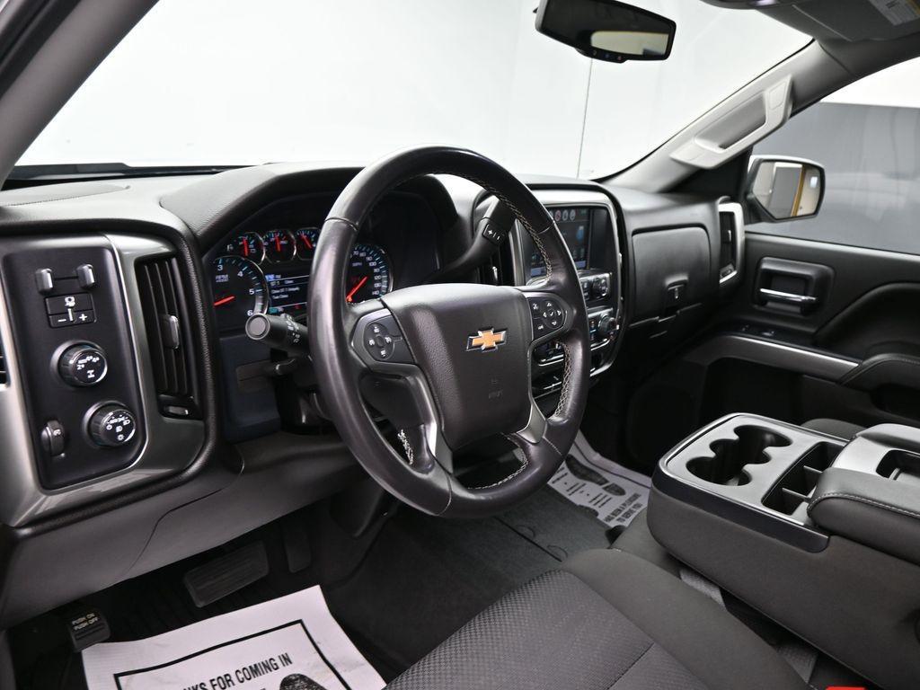 used 2018 Chevrolet Silverado 1500 car, priced at $33,990