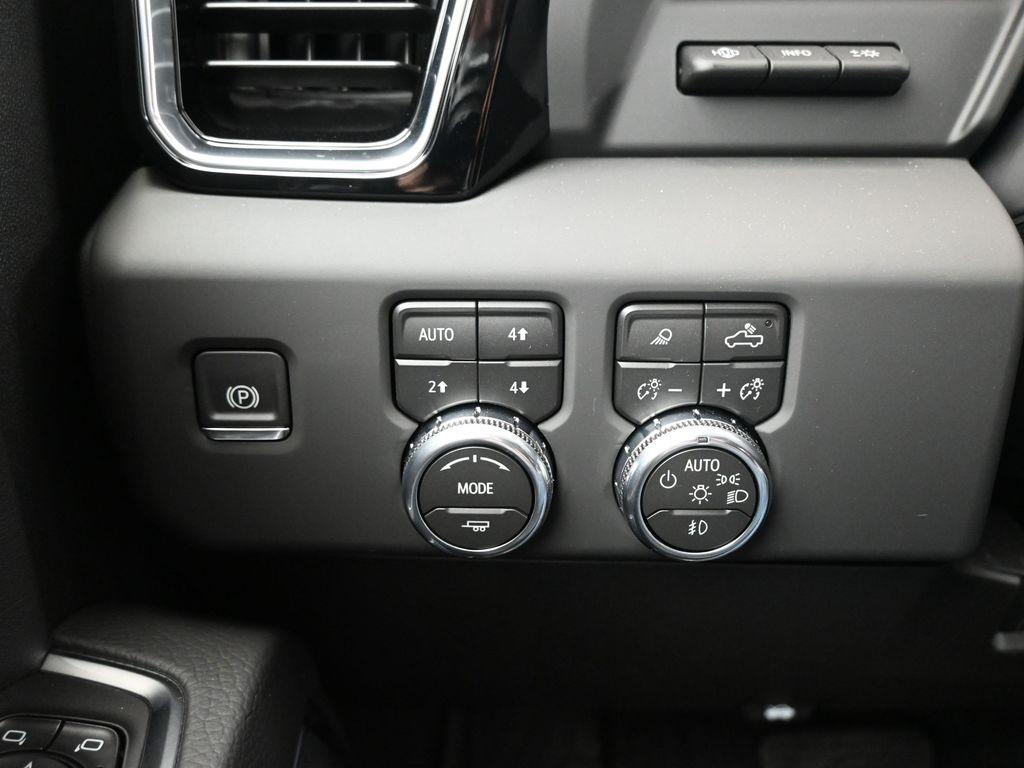 new 2026 GMC Sierra 3500 car, priced at $89,236