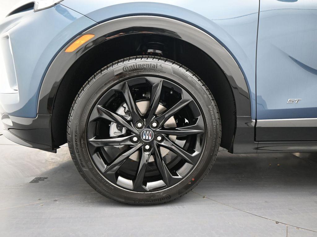 new 2026 Buick Encore GX car, priced at $32,670
