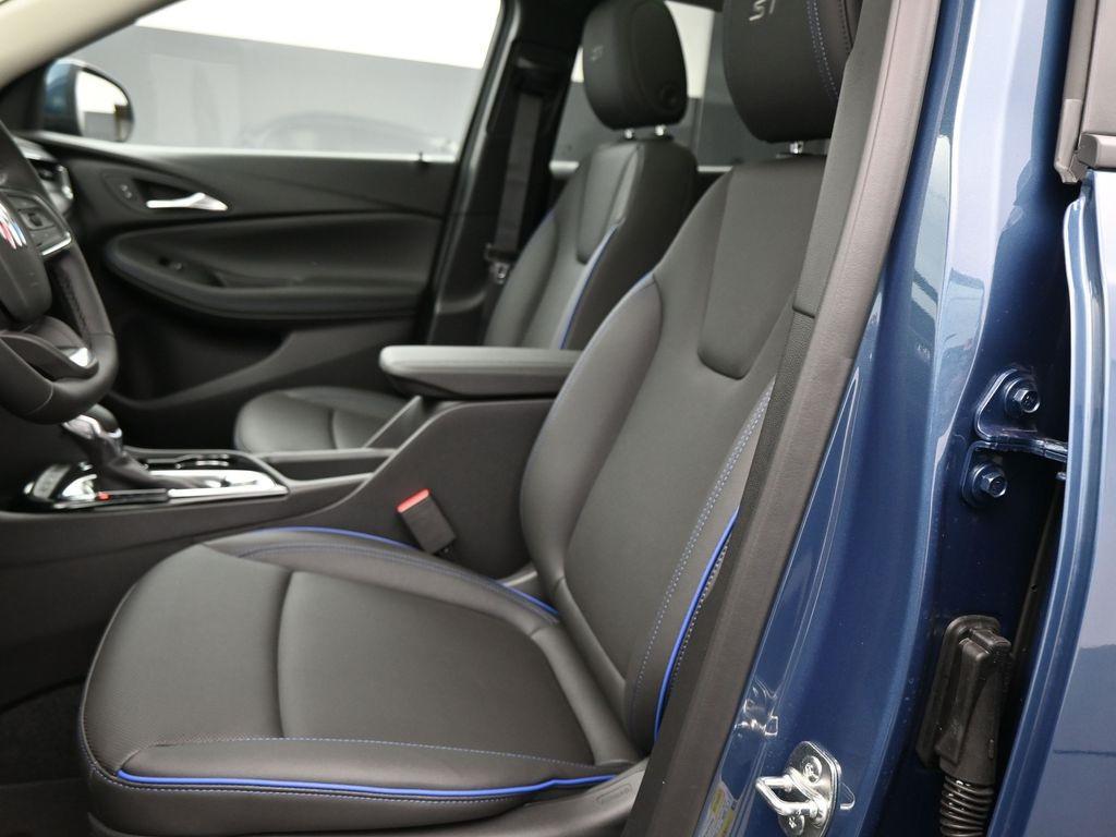 new 2026 Buick Encore GX car, priced at $32,670