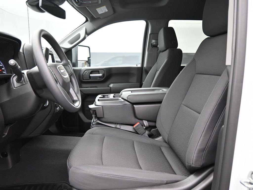 new 2025 GMC Sierra 3500 car, priced at $54,985