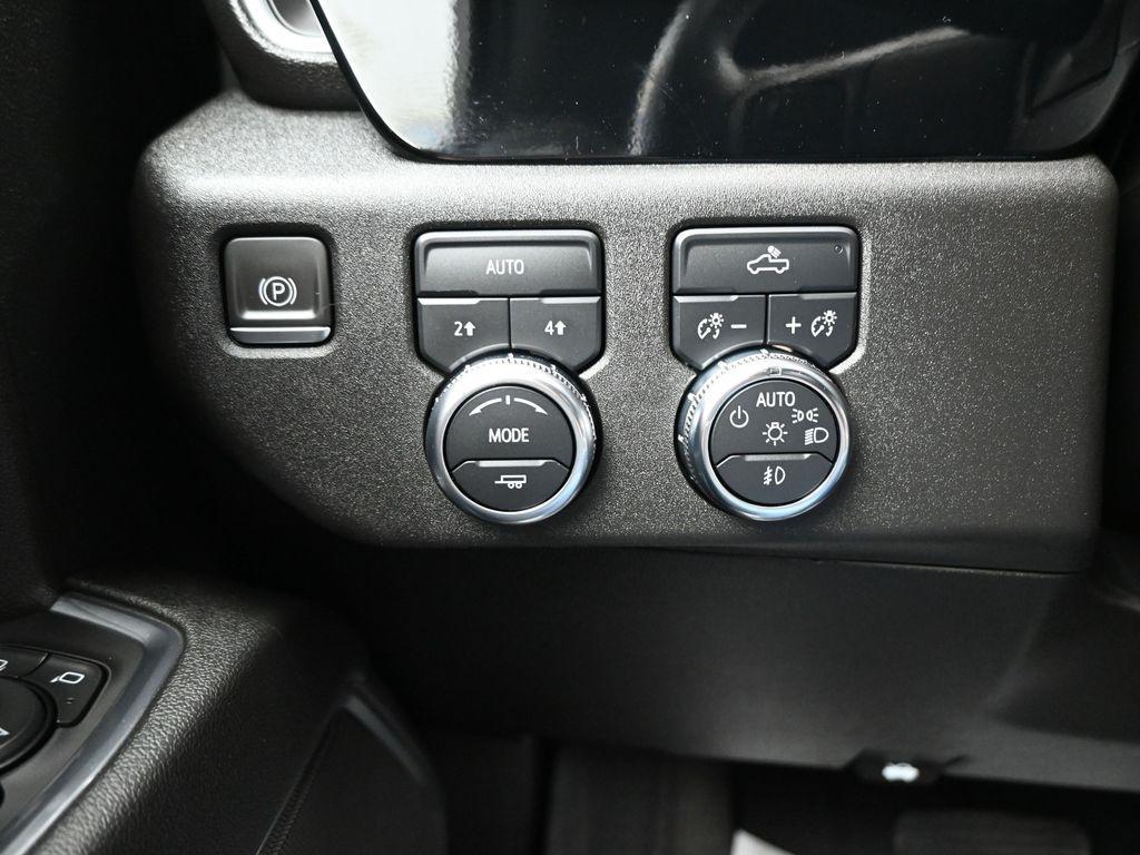 used 2024 GMC Sierra 1500 car, priced at $44,490