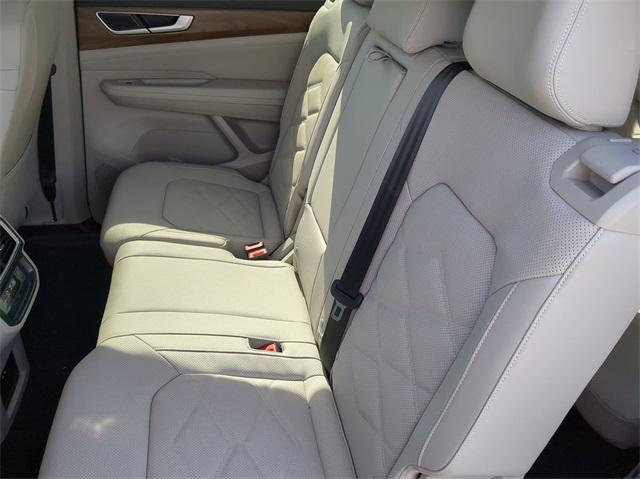 new 2025 Volkswagen Atlas car, priced at $42,927