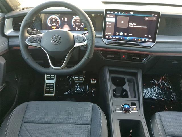 new 2025 Volkswagen Tiguan car, priced at $35,541