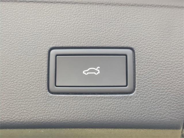 new 2026 Volkswagen Atlas Cross Sport car, priced at $50,496