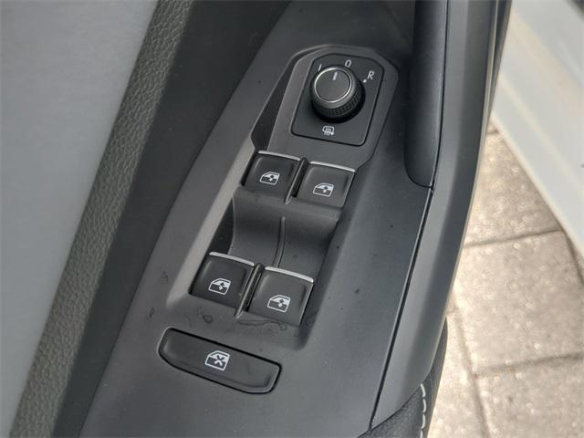 new 2025 Volkswagen Jetta car, priced at $26,905
