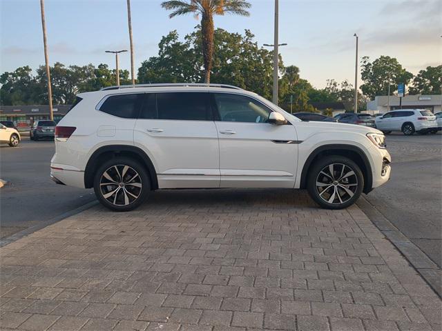 new 2025 Volkswagen Atlas car, priced at $52,344