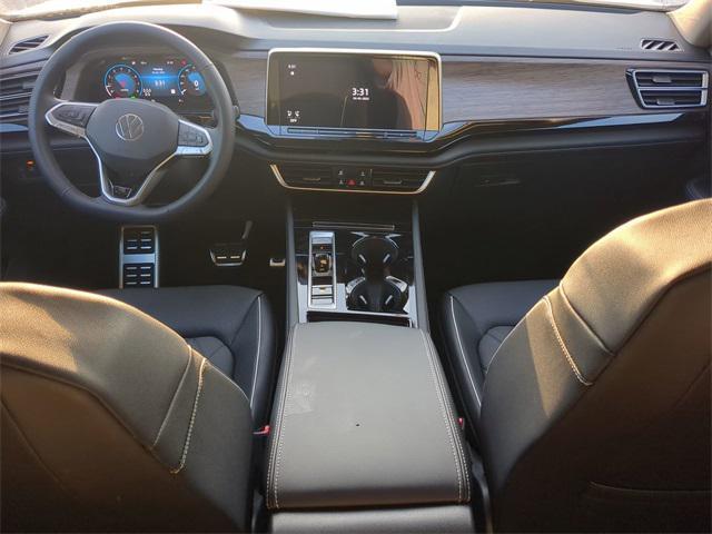 new 2025 Volkswagen Atlas car, priced at $52,344